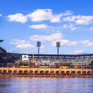 2br - Parking - 5 Min To North Shore! Apartment Pittsburgh